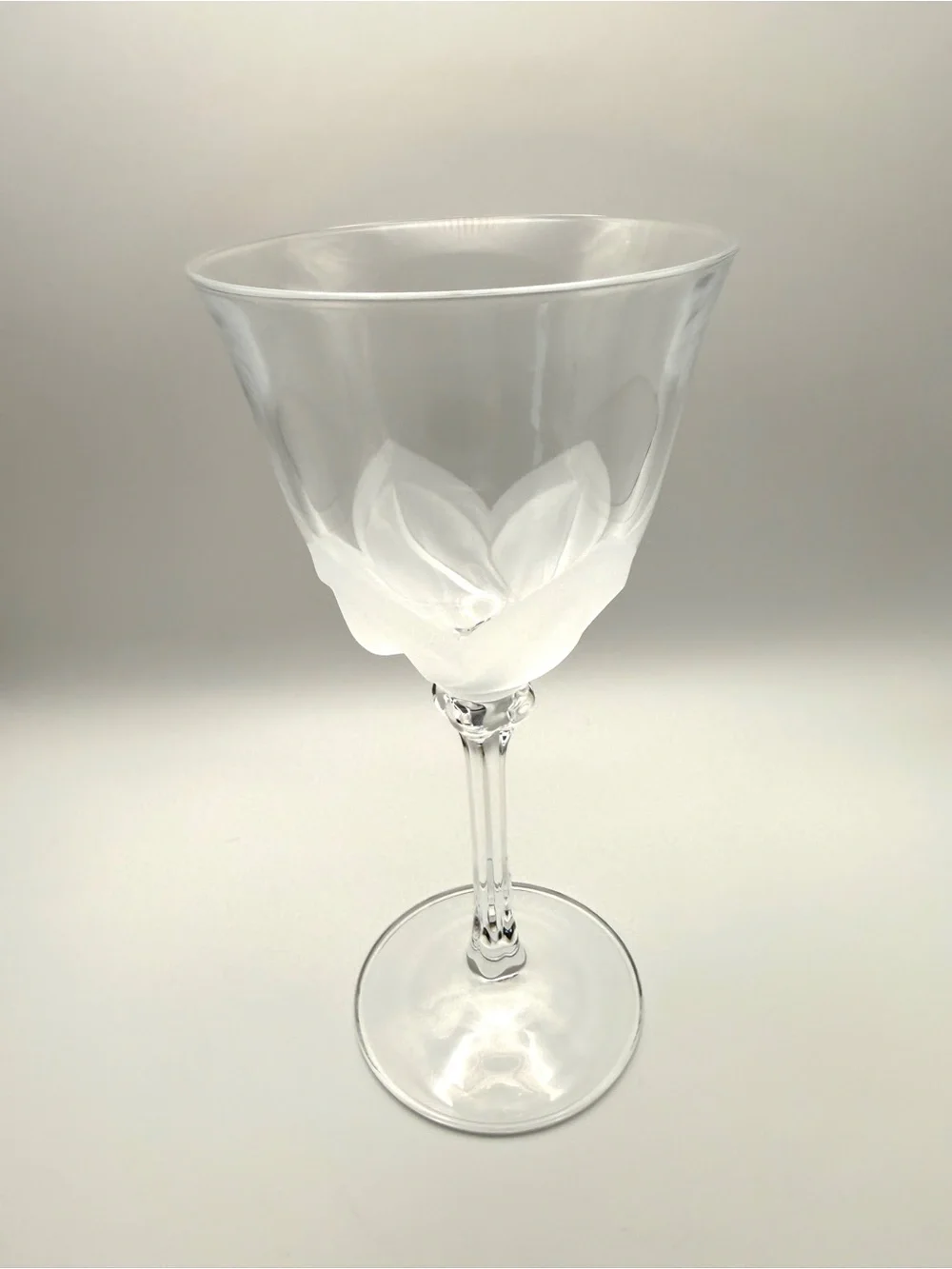 Set of 6 Cristal D'Arques JG Durand Florence Frosted Petals Wine Goblet Glasses